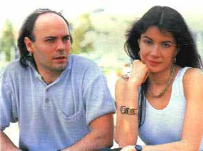 Lewis Furey et Carole Laure dans Paris Match, fin ann�es 1990
