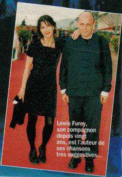 Lewis Furey et Carole Laure dans Voici, janvier 1999